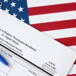 Ajuste de estatus migratorio